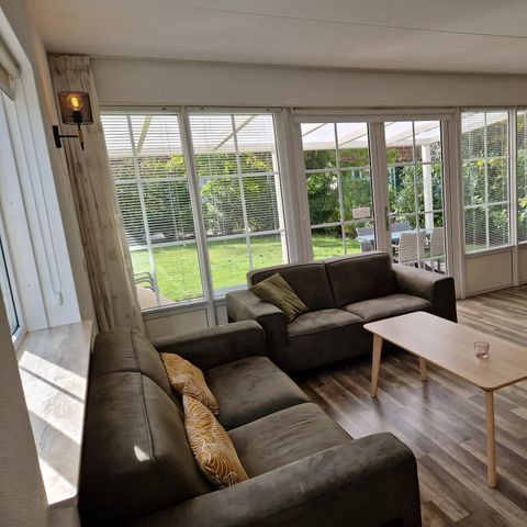 Bungalow 4 persons - with Veranda and air conditioning ground floor