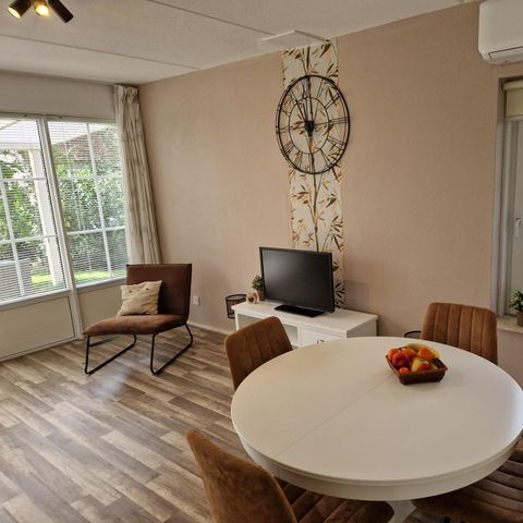 Bungalow 4 persons - with Veranda and air conditioning ground floor
