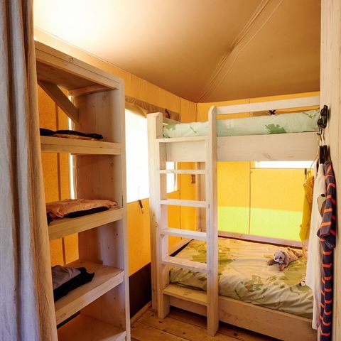 Canvas and wooden tent 6 persons - 4-6ST