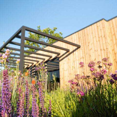 HOUSE 6 people - with dog fence, sauna and hot tub