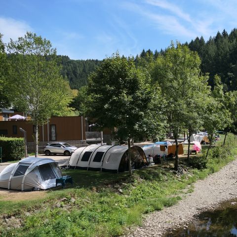 Pitch - Comfort by the water
