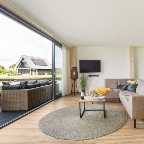 HOUSE 6 people - 6CE