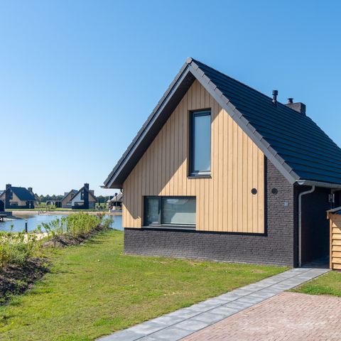 HOUSE 6 people - 6L
