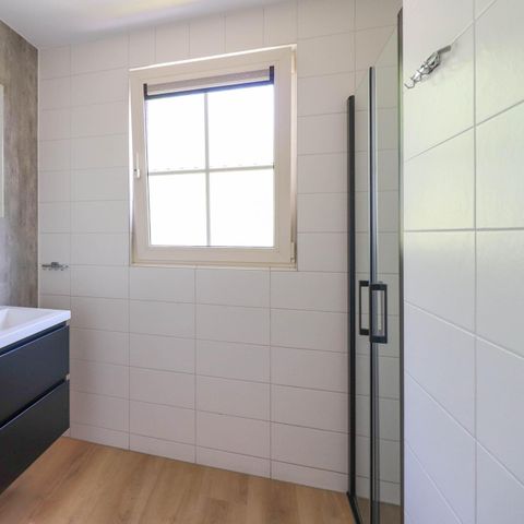 Group accommodation 10 persons - Beachvilla Royaal with Wellness Jacuzzi & Sauna