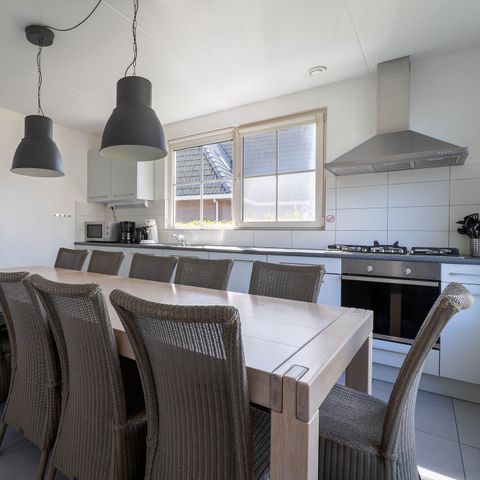 Group accommodation 12 persons - Beachvilla XL with Wellness whirlpool