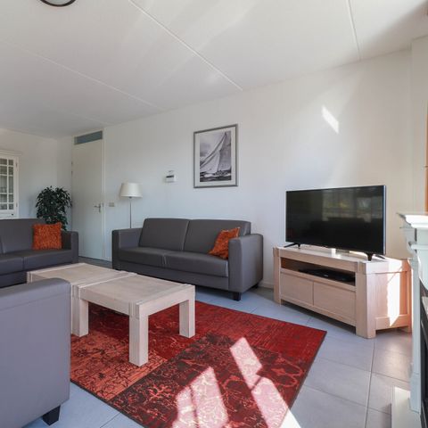 Group accommodation 12 persons - Beachvilla XL with Wellness whirlpool