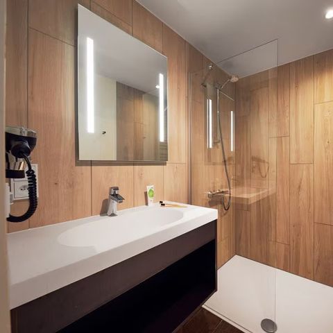 BUNGALOW 8 people - Exclusive Lakeside TH2043