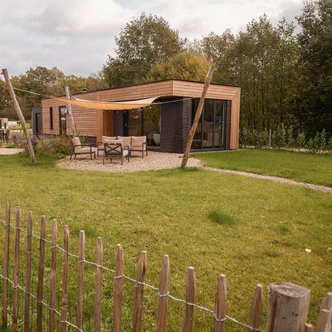House 4 persons - Amalia with dog fence, sauna and hot tub