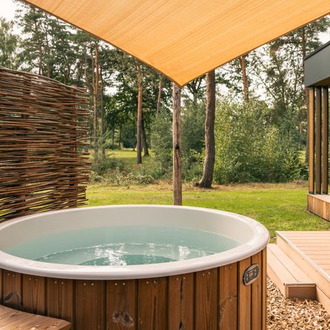 Lodge 2 persons - Water with hot tub
