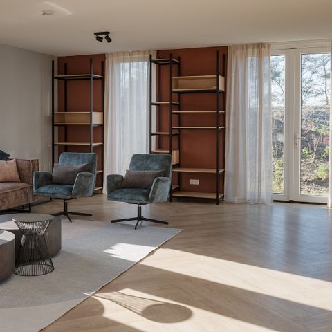 HOUSE 20 people - Flood shed