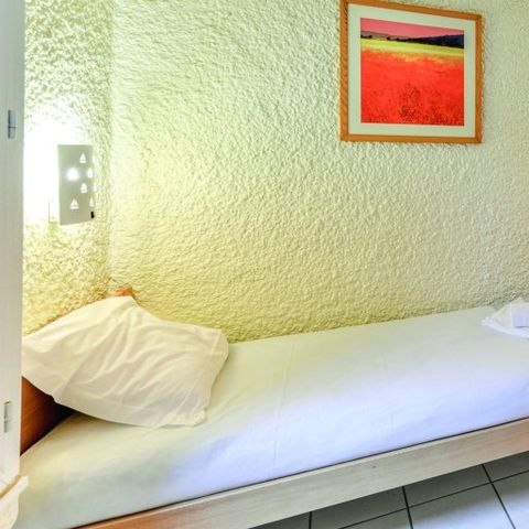 APARTMENT 3 people - 3 Rooms 3 People