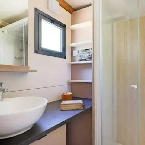 MOBILE HOME 5 people - Cottage Séouvo 3 Rooms 5 People Air-conditioned + TV + Jacuzzi