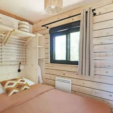 Mobile home 5 persons - Cottage Séouvo 3 Rooms 5 People Air-conditioned + TV + Jacuzzi