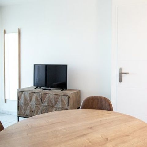Apartment 4 persons - Flat 4 people - 1 bedroom - balcony - Golf view (24P)