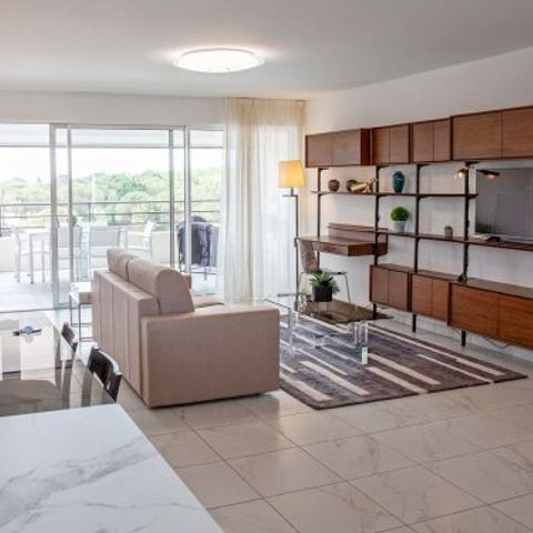 Apartment 6 persons - Flat 6 people - 2 Bedrooms - Pool & Golf view - Loggia (36P)