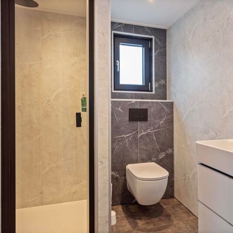 LODGE 6 people - Royal Eco Wellness (Hot tub)