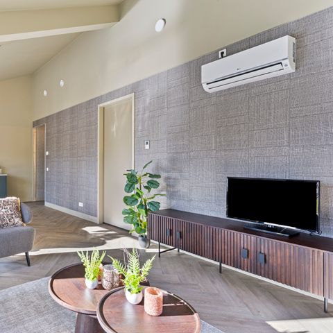 APARTMENT 4 people - Penthouse