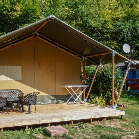 CANVAS AND WOOD TENT 6 people -  including a private bathroom unit