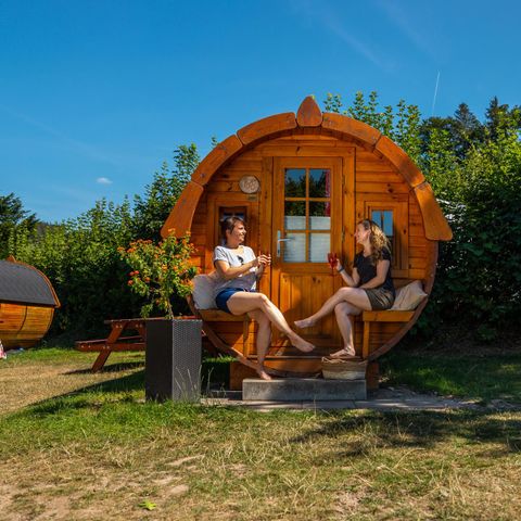 UNUSUAL ACCOMMODATION 4 people - Hiker's hut 2+2