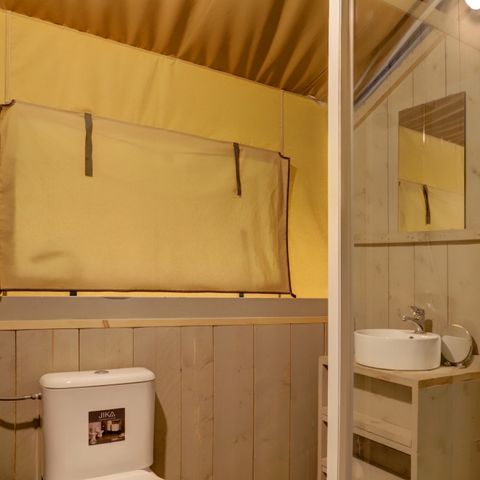 CANVAS AND WOOD TENT 6 people - incl. sanitary facilities + slide