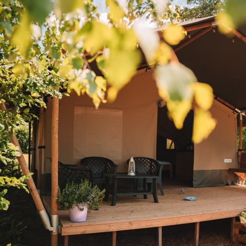 Canvas and wooden tent 6 persons