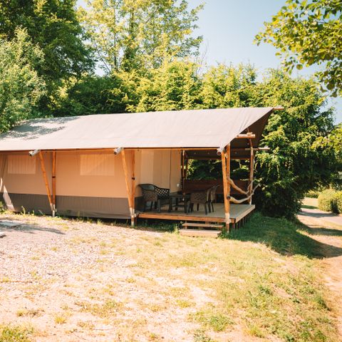 Canvas and wooden tent 6 persons - hot tub
