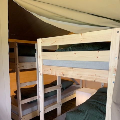 Canvas and wooden tent 6 persons