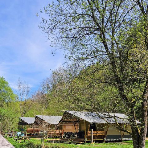 Canvas and wooden tent 5 persons