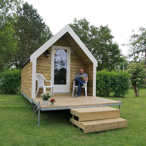 UNUSUAL ACCOMMODATION 4 people - Hiker's hut Mobihut
