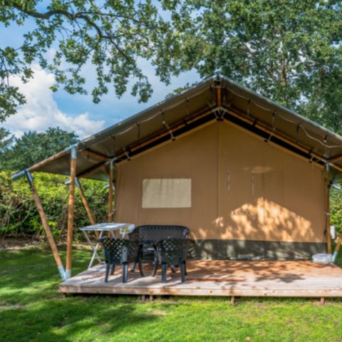 CANVAS AND WOOD TENT 4 people