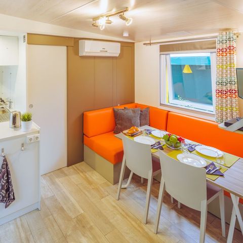 MOBILE HOME 7 people - Premium Plus 3 rooms Lounge