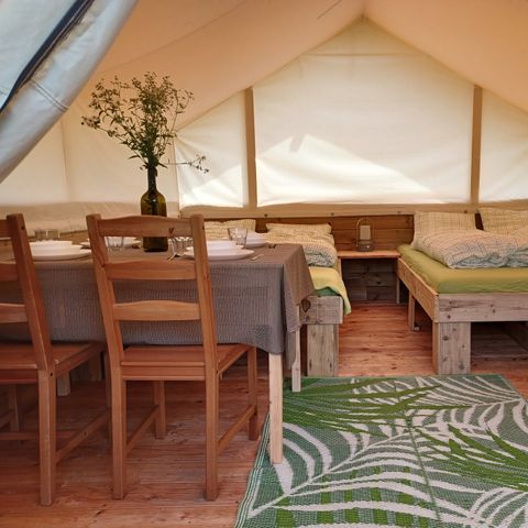 Canvas and wooden tent 4 persons