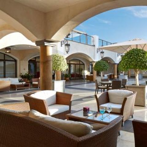 Pierre & Vacances Premium Residence Villa Maria Hotel Suite - Camping Balearic Islands - Image N°4
