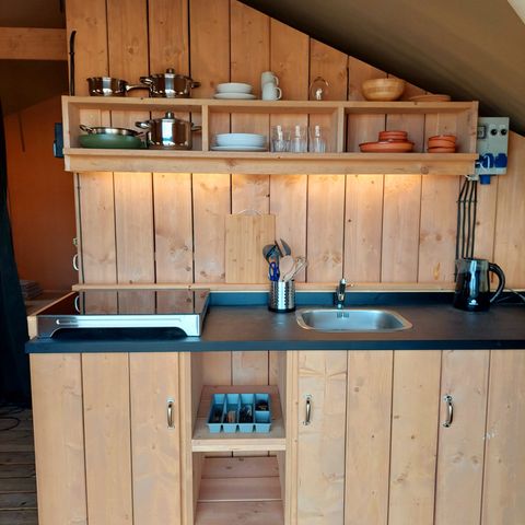 Canvas and wooden tent 3 persons - including sanitary facilities