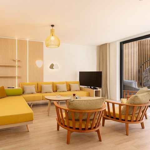 HOUSE 12 people - VIP LG2235