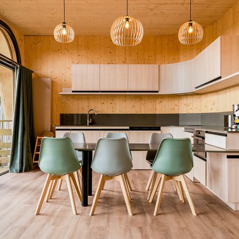 UNUSUAL ACCOMMODATION 6 people - Treehouse LG2241