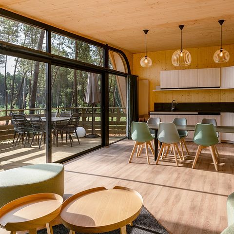 UNUSUAL ACCOMMODATION 6 people - Treehouse LG2241