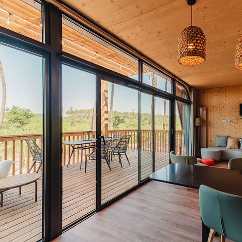 UNUSUAL ACCOMMODATION 4 people - House in the Trees 4 people