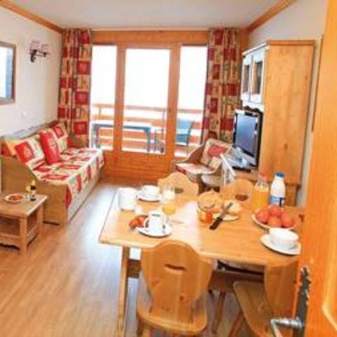 APARTMENT 4 people - (Max. 2 adults) Valloire Valée d'Or (985653)