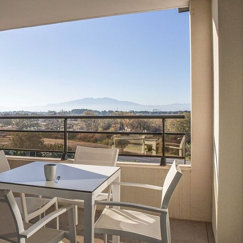 Apartment 4 persons - Flat - 2 bedrooms - Balcony - Mountain and golf views