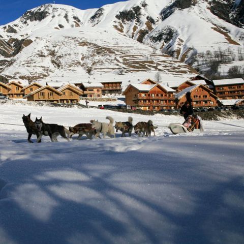 Les Chalets de l'Arvan II - Camping Savoie - Image N°4