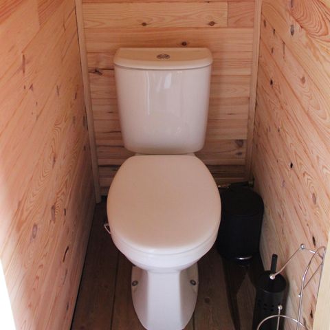 CANVAS AND WOOD TENT 6 people - with private toilet