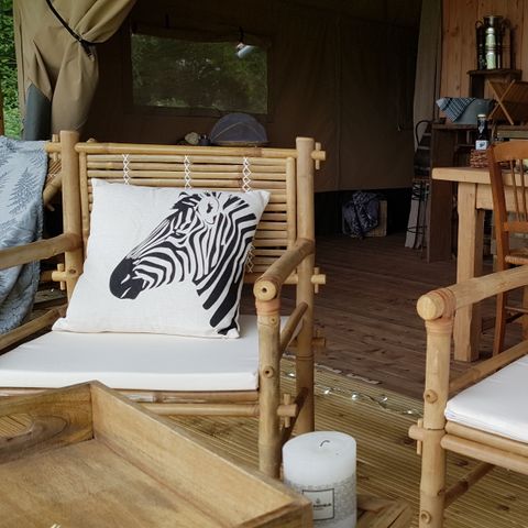 Canvas and wooden tent 5 persons