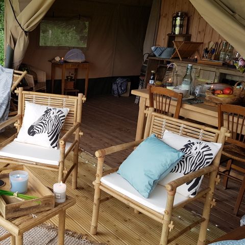 Canvas and wooden tent 5 persons