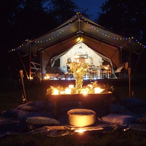 Canvas and wooden tent 5 persons