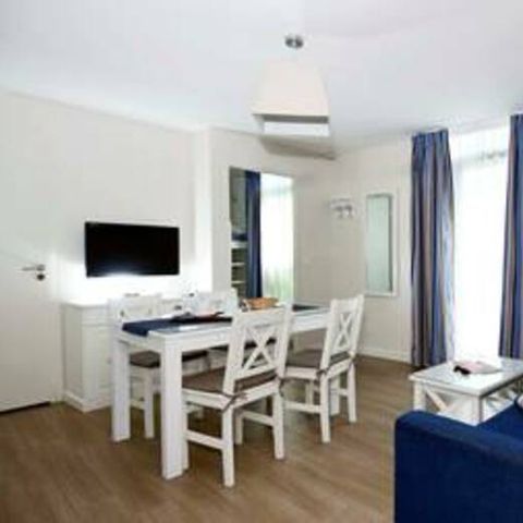 APARTMENT 4 people - (max. 2 adults) La Grande Motte