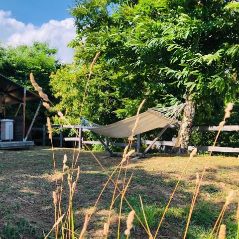 Canvas and wooden tent 5 persons