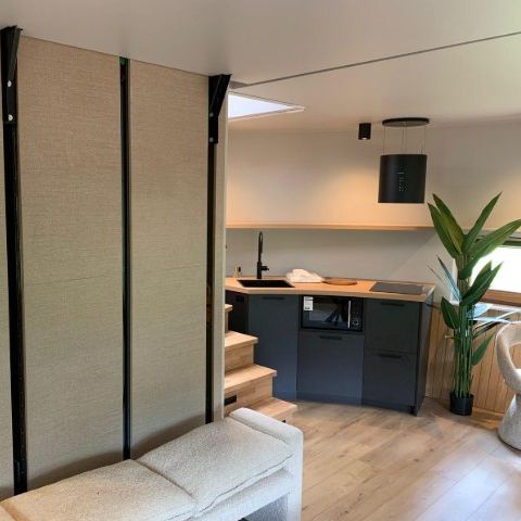 UNUSUAL ACCOMMODATION 2 people - The Nutshell with hot tub and sauna