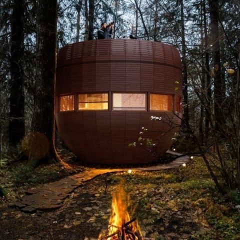 UNUSUAL ACCOMMODATION 2 people - The Nutshell with hot tub and sauna
