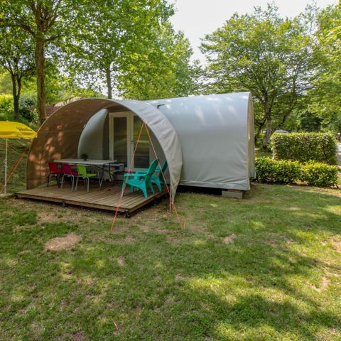 Glamping tent 6 persons - Le Petit Chateau